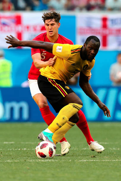 在足球界中 在足球界中